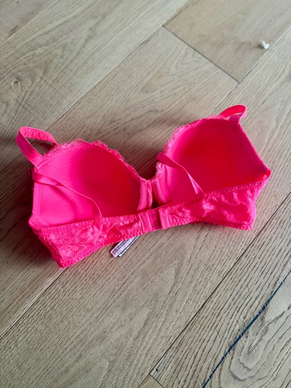 Victoria's Secret Pink Lace Underwire Bra Push Up 34DD - Picture 5 of 8